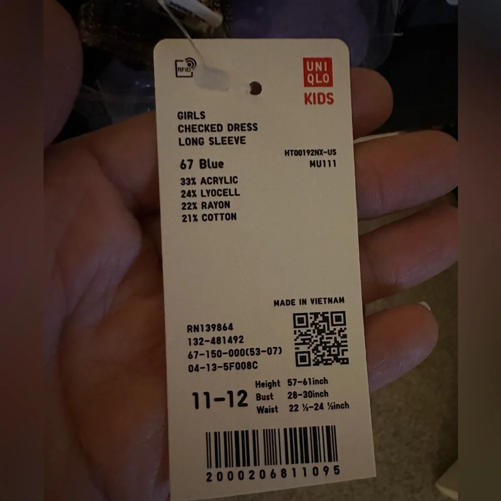 NWT Uniqlo kids GIRLS Checked Tiered Dress | Long Sleeve size 11/12